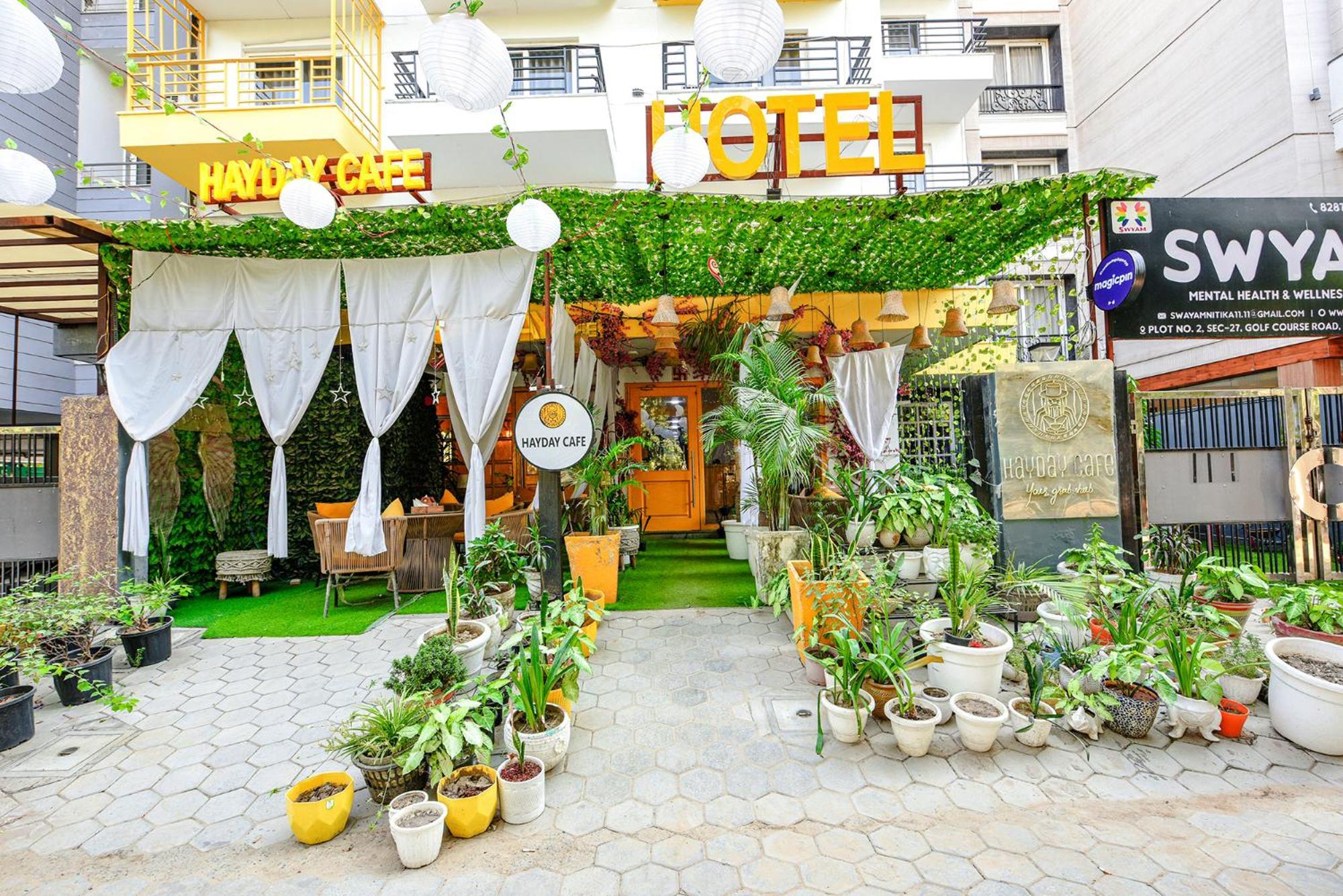 Fabhotel Old Meple Leaf Гургаон Екстериор снимка